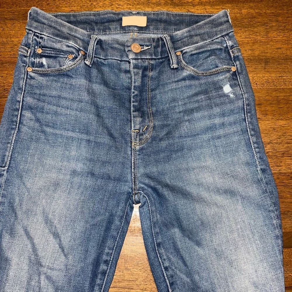Mother High Waisted Looker Ankle Fray Jeans - Picture 4 of 8